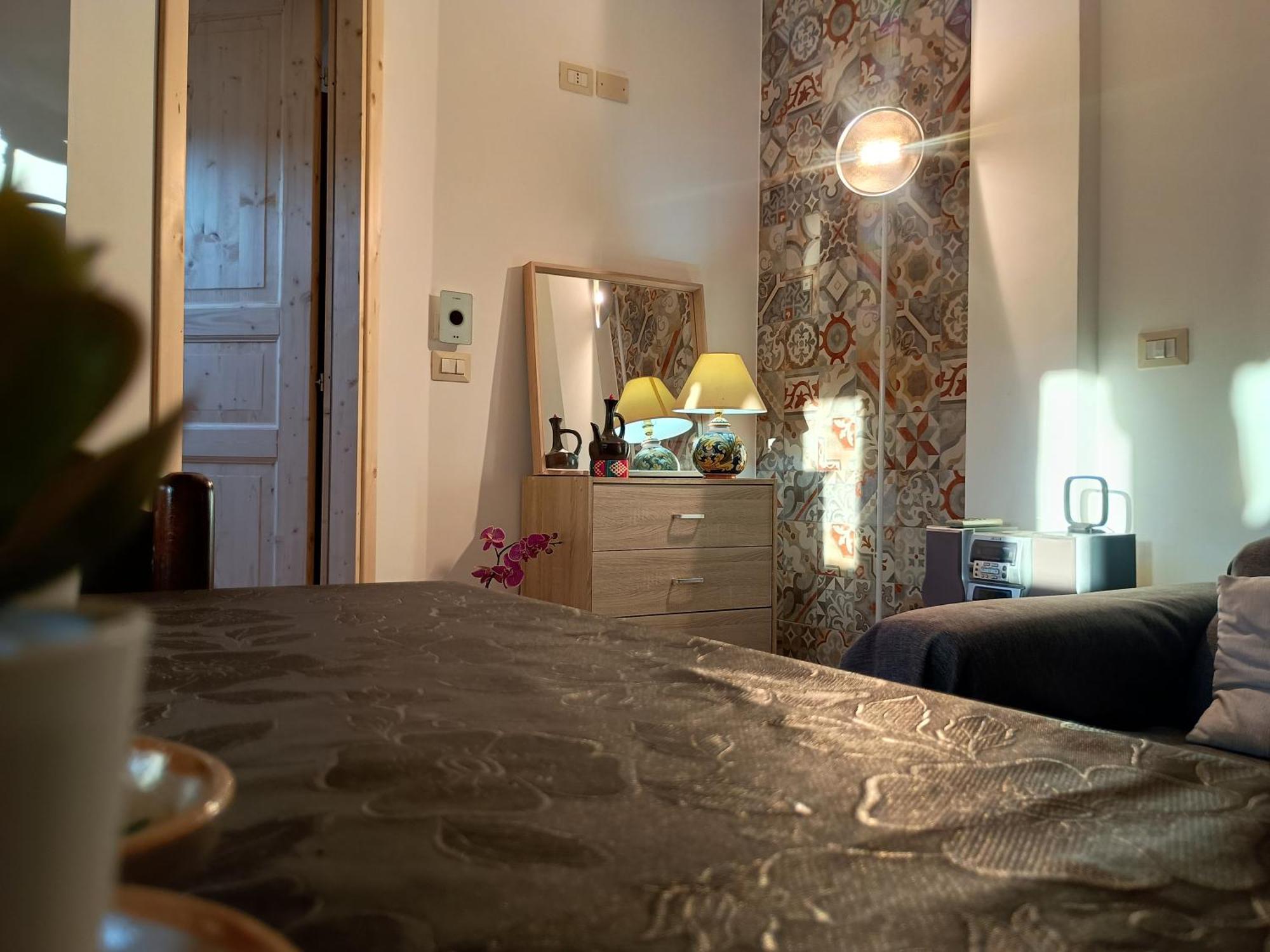 Villa Marysa Studio Apartment Giardini Naxos Exteriör bild