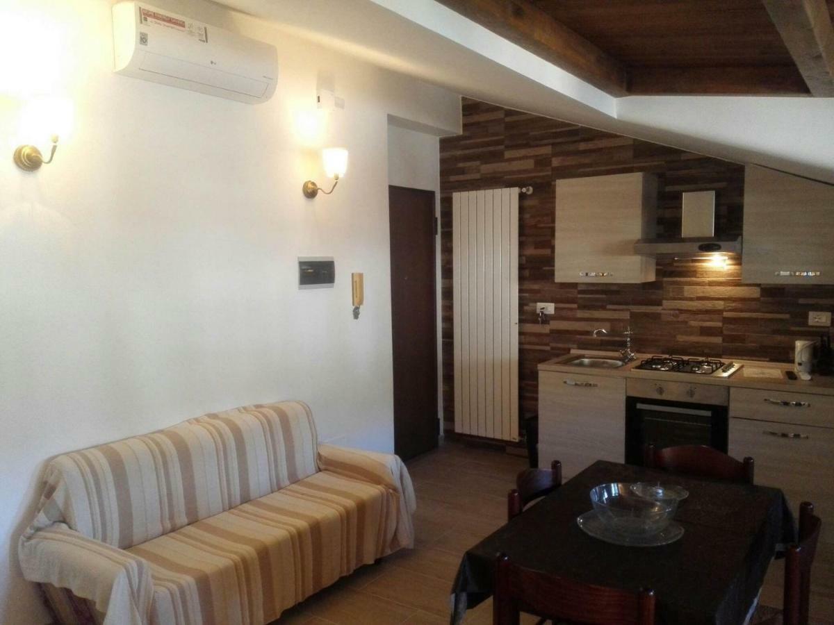 Villa Marysa Studio Apartment Giardini Naxos Exteriör bild